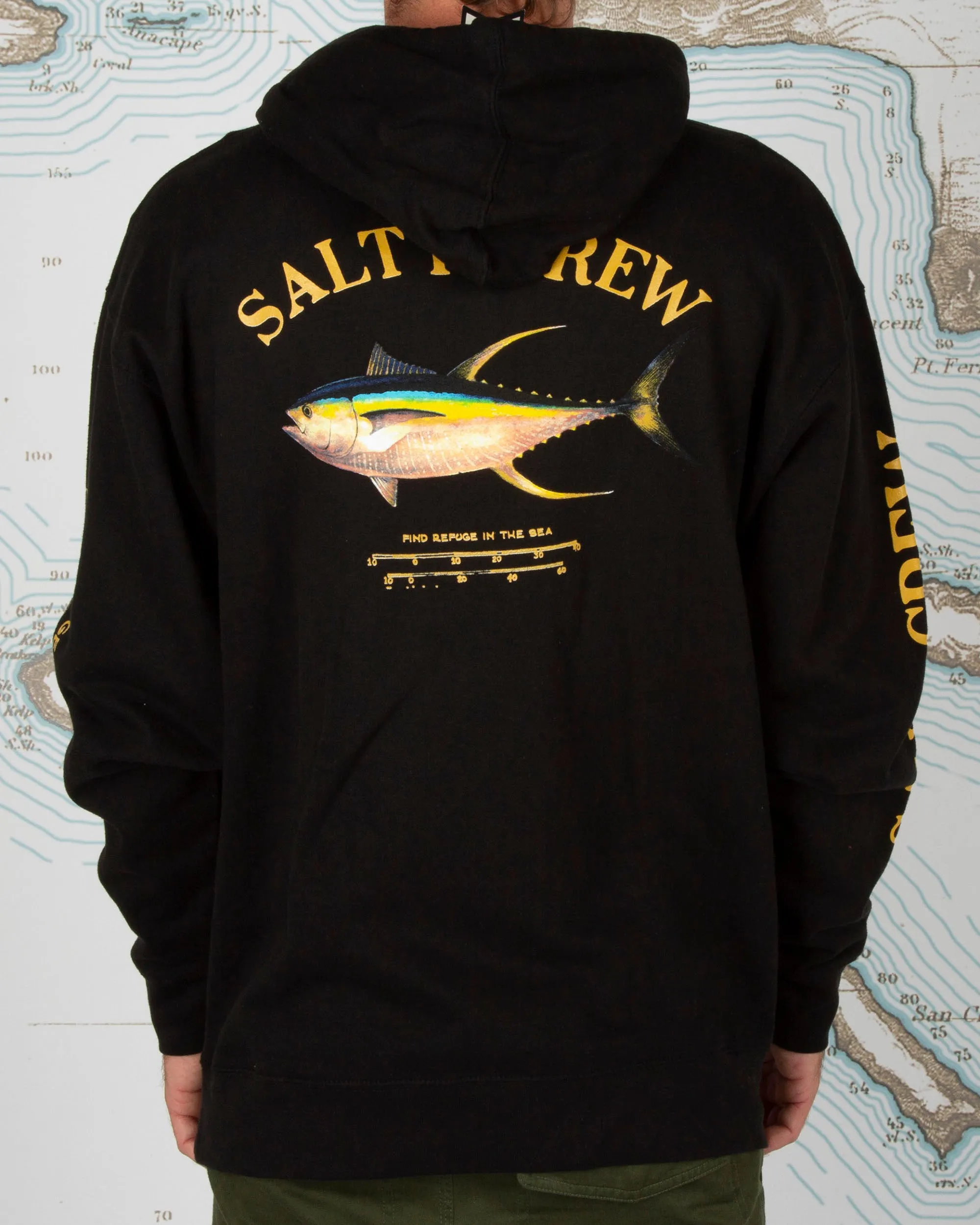 Ahi Mount Black Hood Fleece