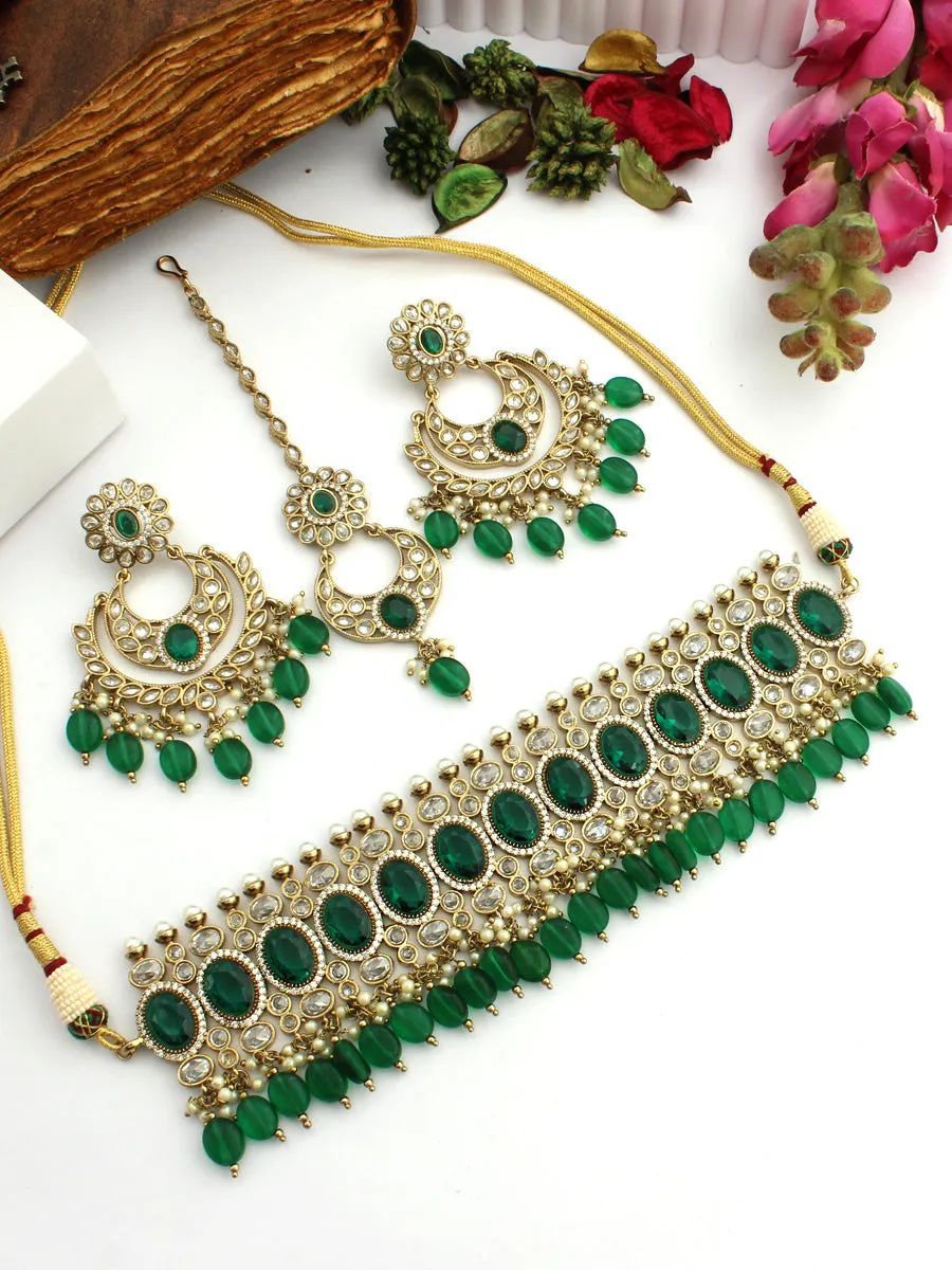 Akansha Necklace Set