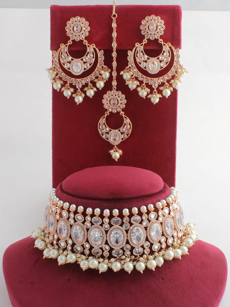 Akansha Necklace Set