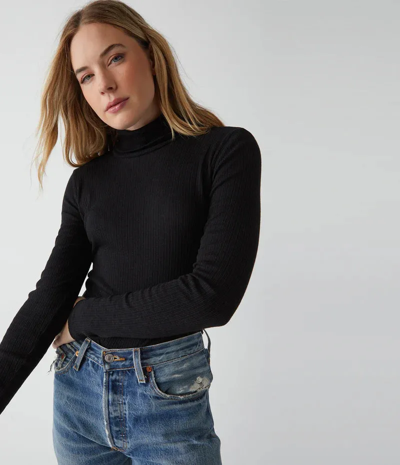 Bell Ribbed Turtleneck