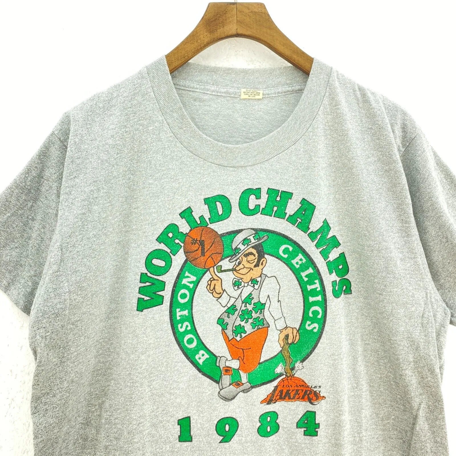 Boston Celtics Logo 1984 Gray Vintage T-shirt Size XL Single Stitch