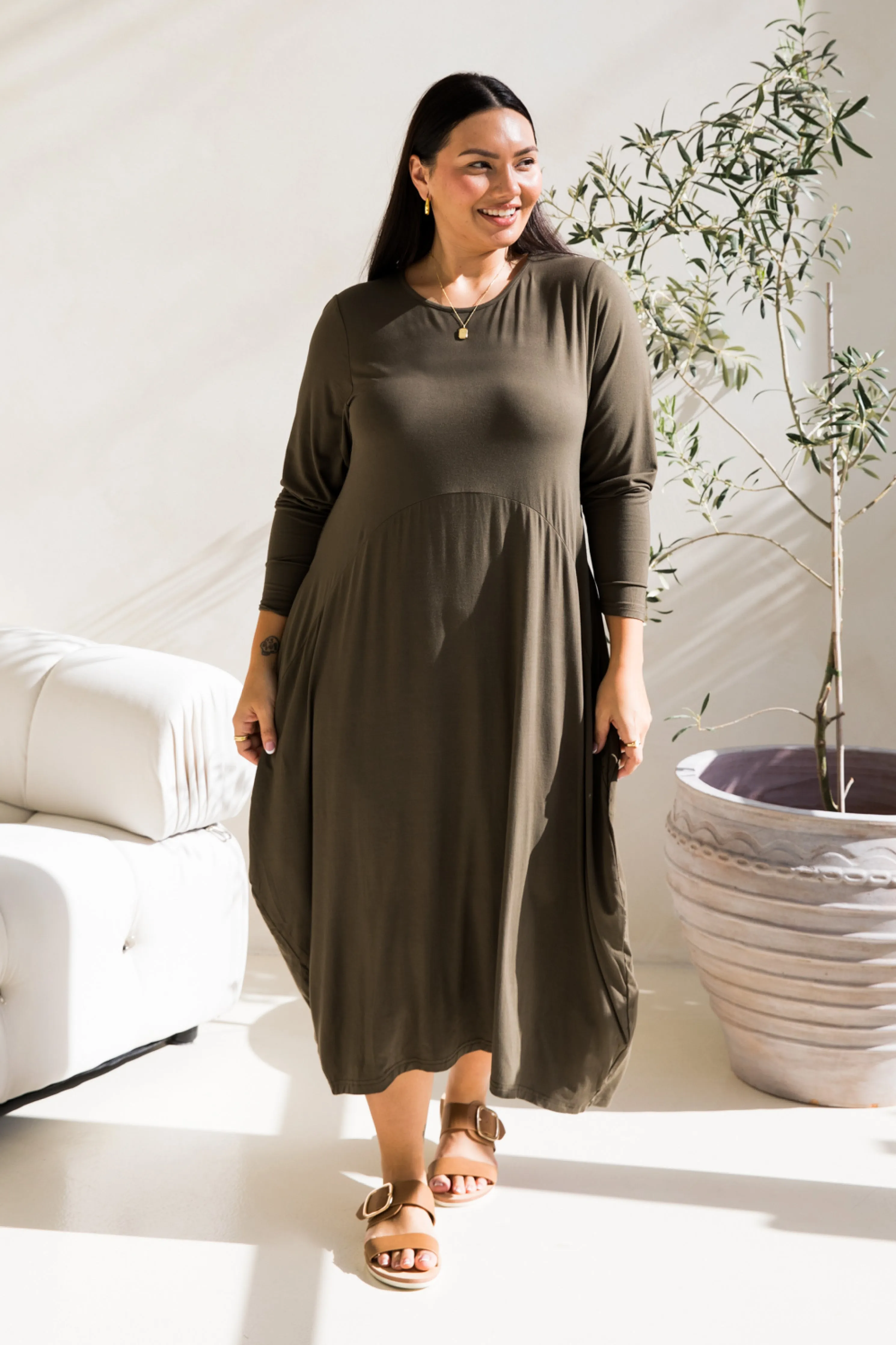 Long Sleeve Soho Dress in Moss Green