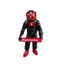 Supreme Voyager